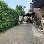 Holiday home Il Giglio Viola Ponte Lucano